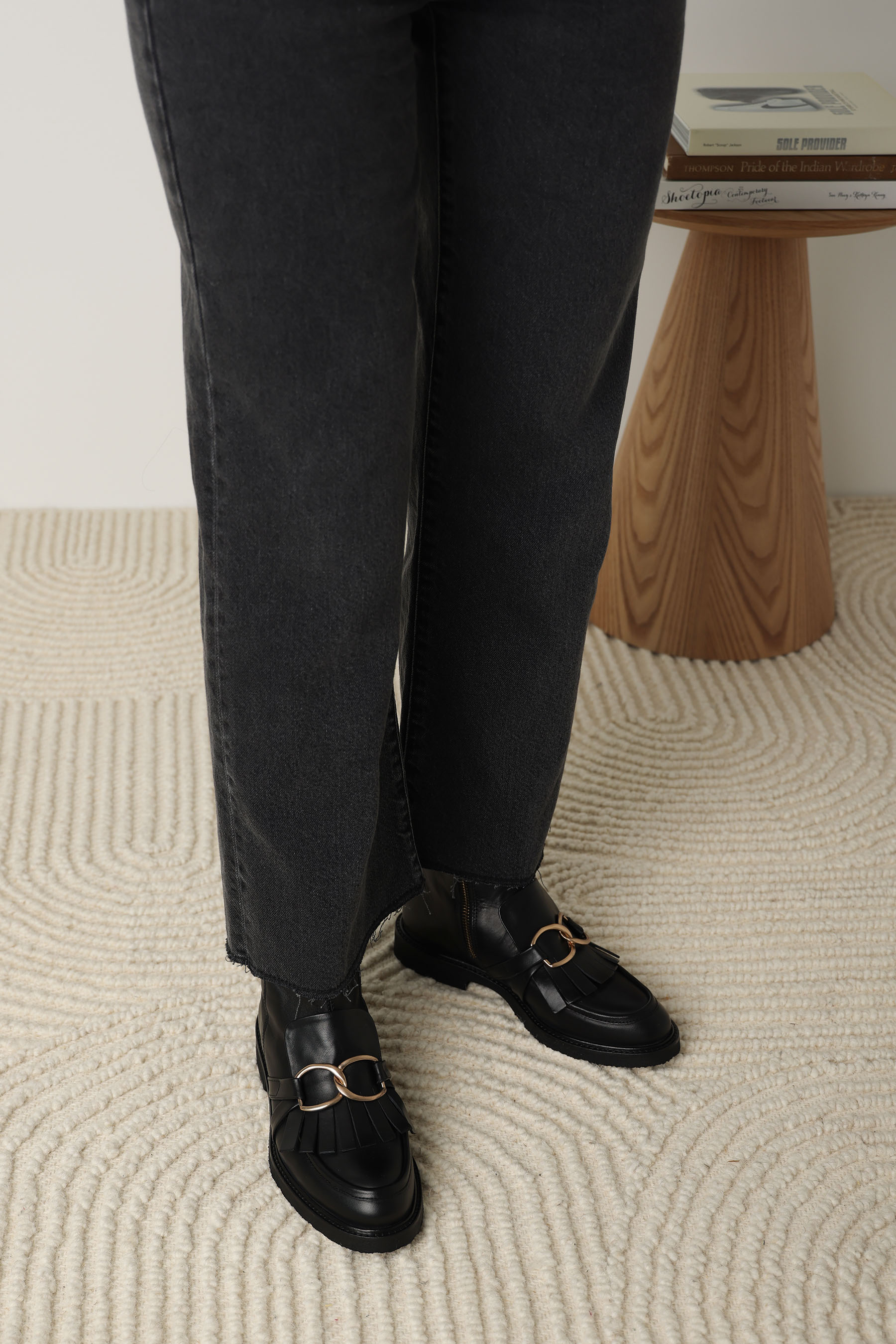 PARIS HAY ankle boot leather Black