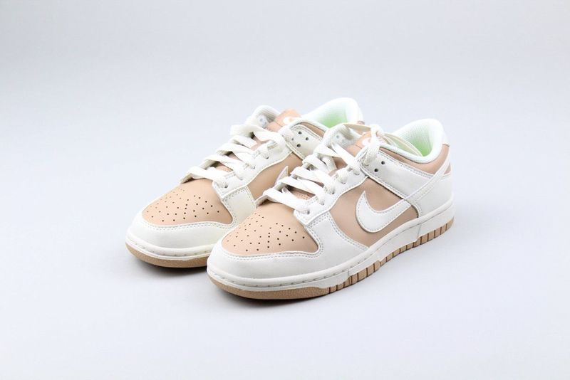 Nike Dunk Low Next Nature - Maat 35.5 - Dames Sneakers - Hemp/Sail