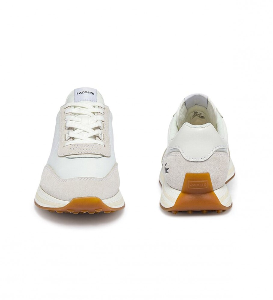 Tênis Lacoste L-Spin em couro branco.
