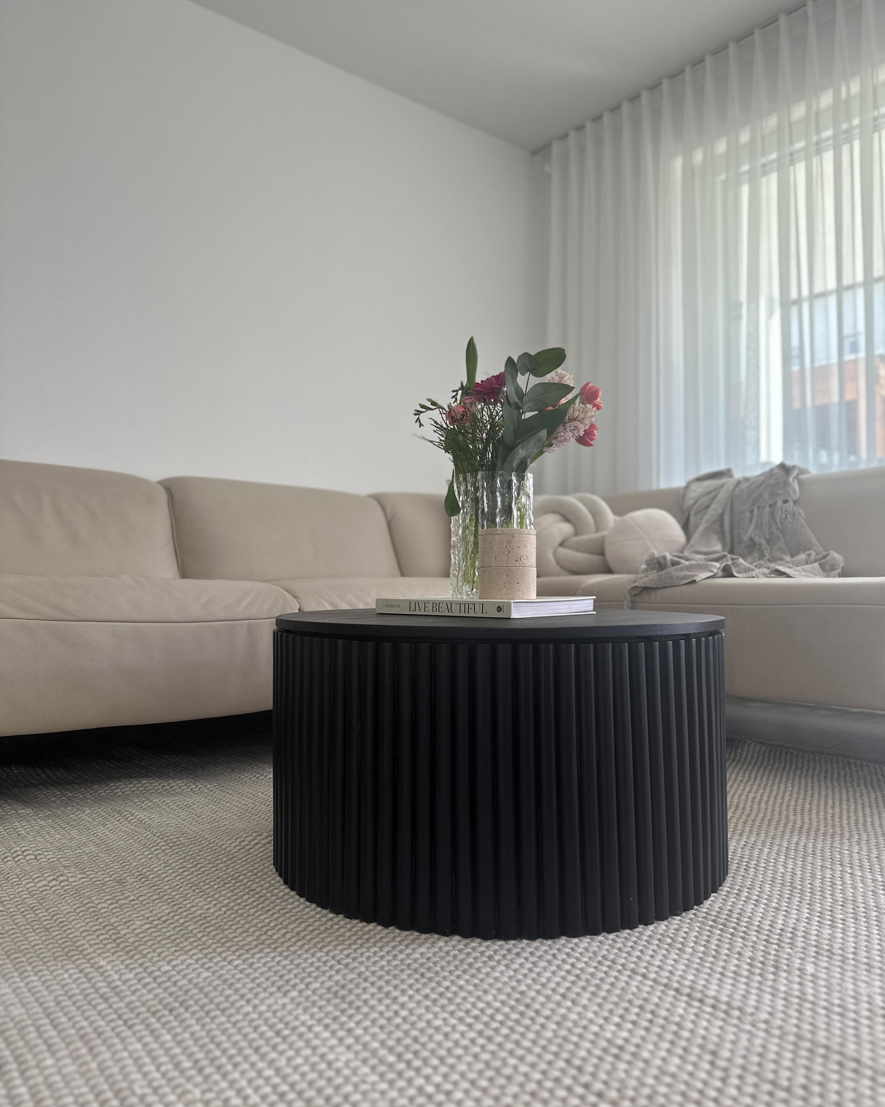 Salontafel KIRKWOOD Mangohout Zwart met opbergruimte
