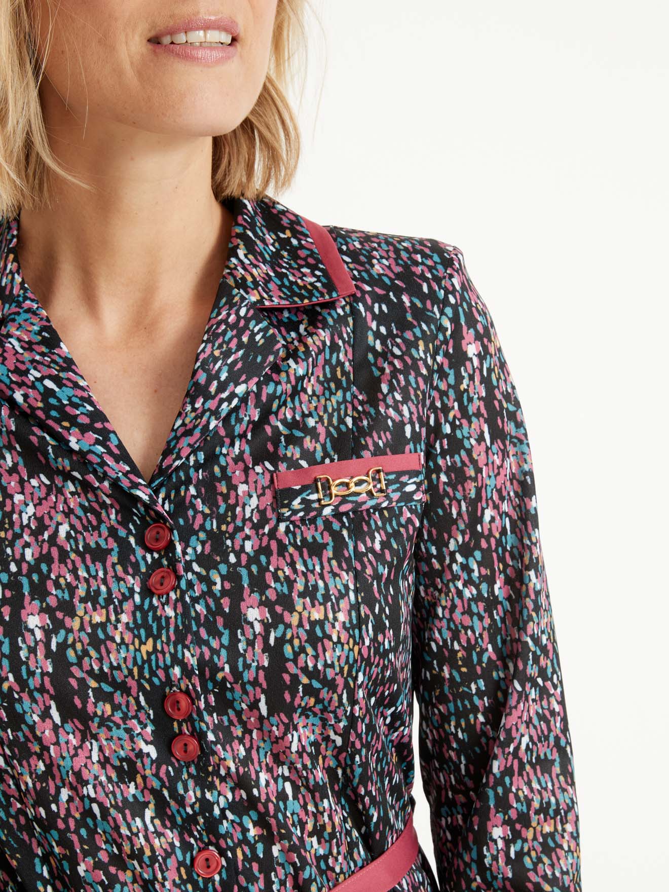 Robe toute boutonnée en maille