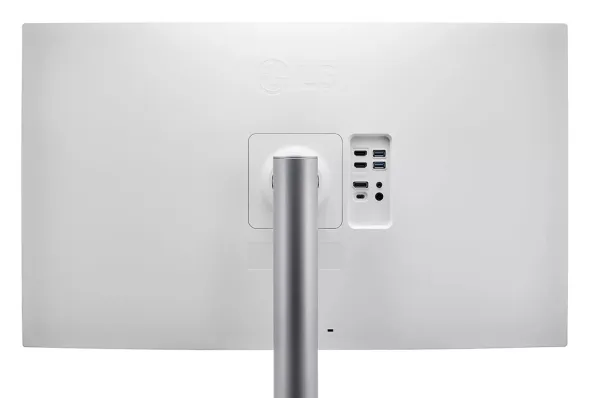 LG 32UQ750P-W - LED-skærm - 32