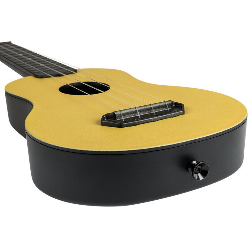 Flight Ultra Travel Series UTS-35 Sand kunststof sopraan ukelele met hoes