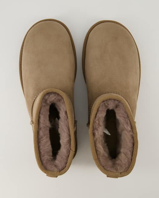 UGG Classic Mini Winterschuhe in Beige