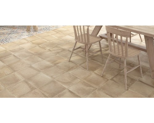 Porseleinen steengoed traptegel Rustiek Crema 33,15 x 33,15 cm