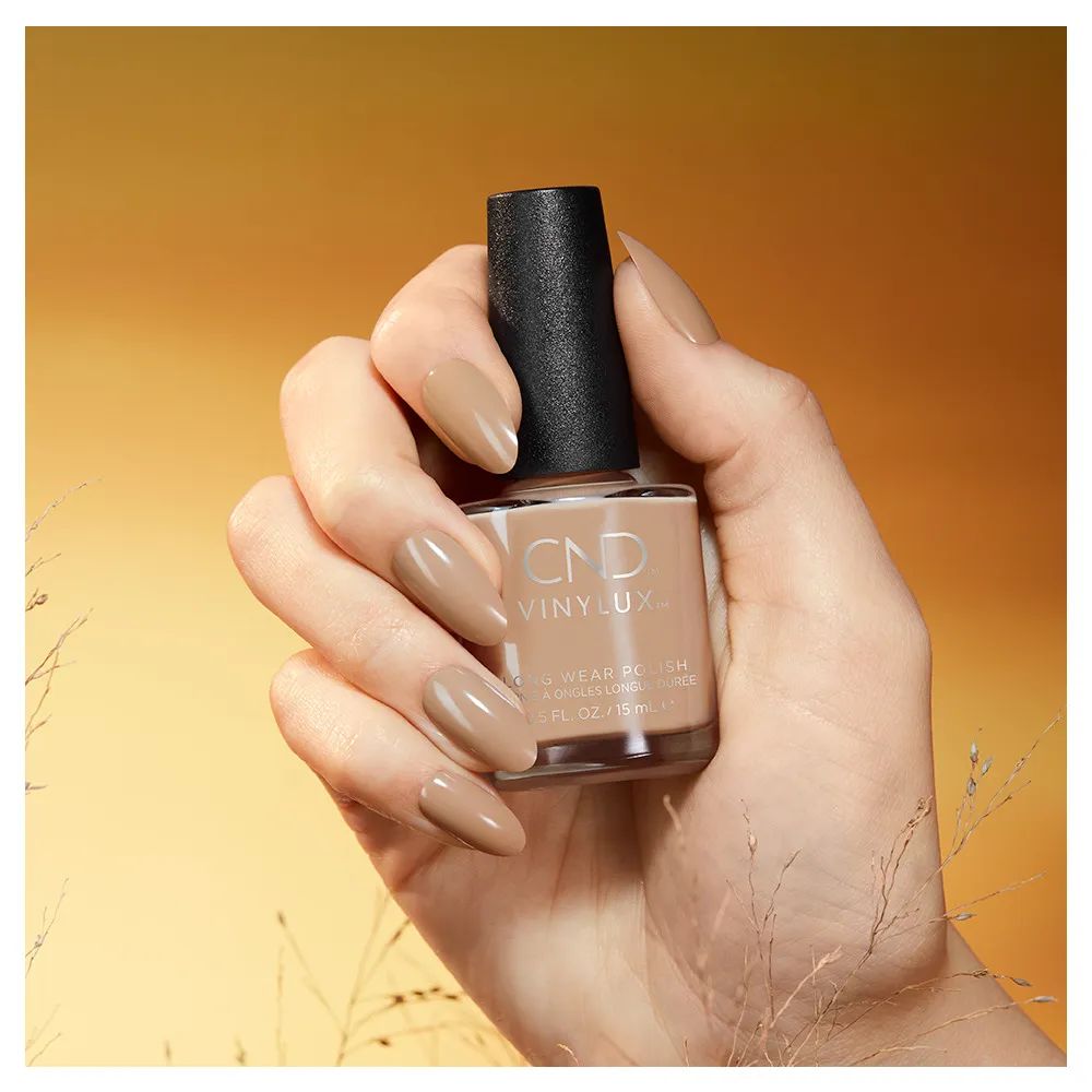 CND Vinylux Wrapped In Linen 384 - 15 ml.