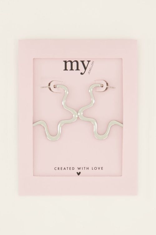 Swirl oorhangers met golvende vorm