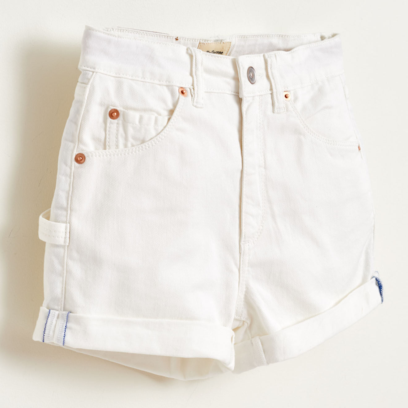 Bellerose Short en jean Petite coupe boyfriend blanc