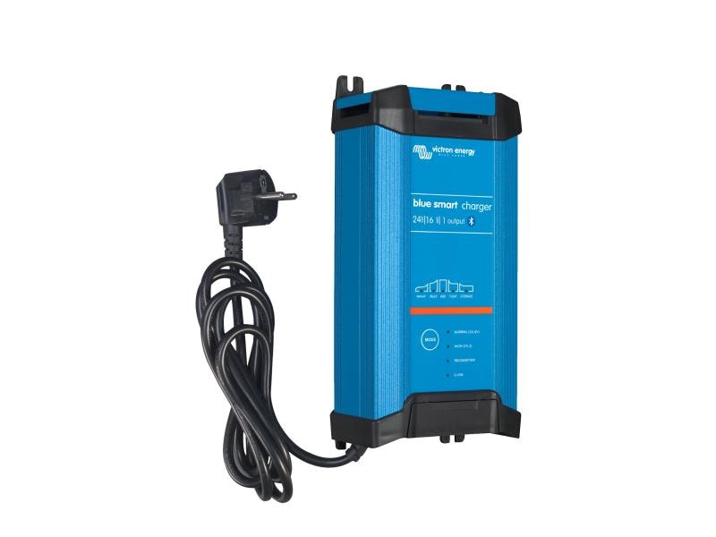 Victron Batterieladegerät Blue Smart IP22 24V 16A Leistungsstarkes Ladegerät mit Bluetooh