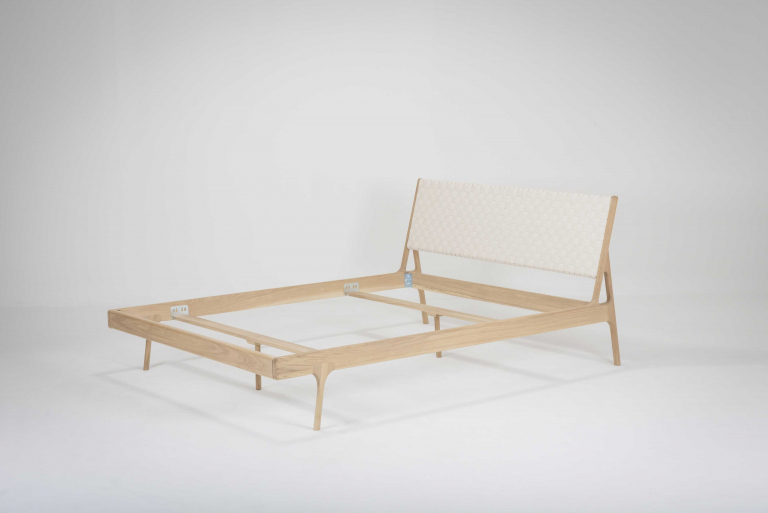 Gazzda Fawn bed 140x200 whitewash deep frame, cotton webbing white