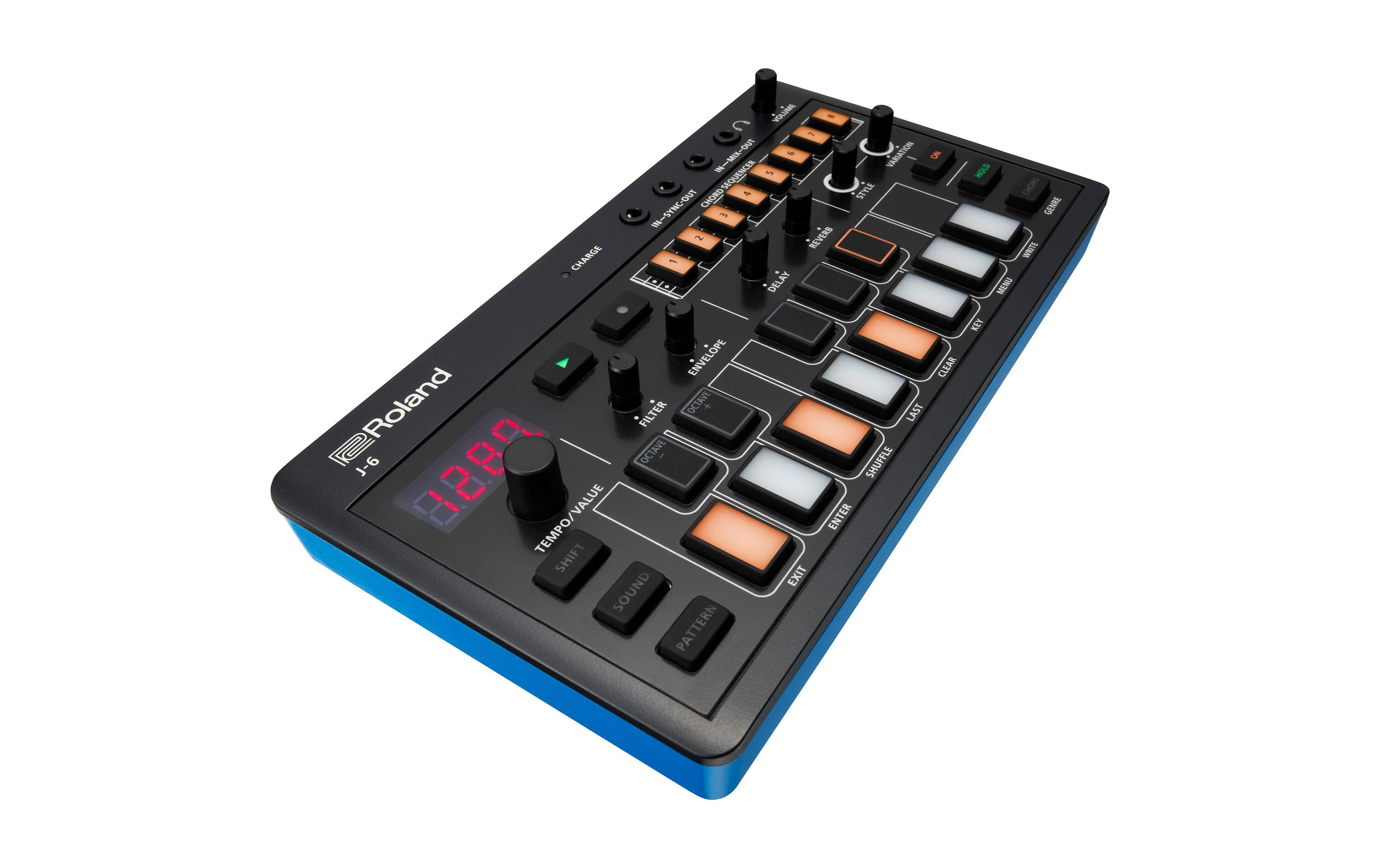 Synthesizer AIRA J-6 Chord<br>Innovative musikalische Toolbox mit kreativem Akkord-Sequencing und authentischem JUNO-60 Sound