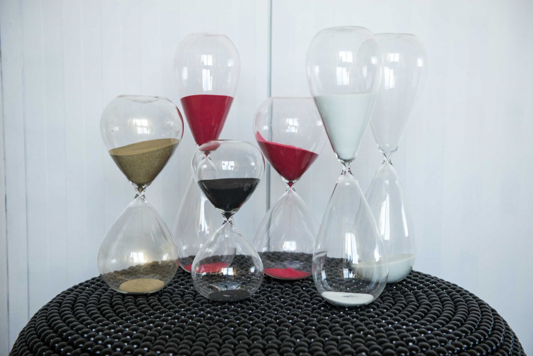 POLSPOTTEN Sandglass Ball L goud