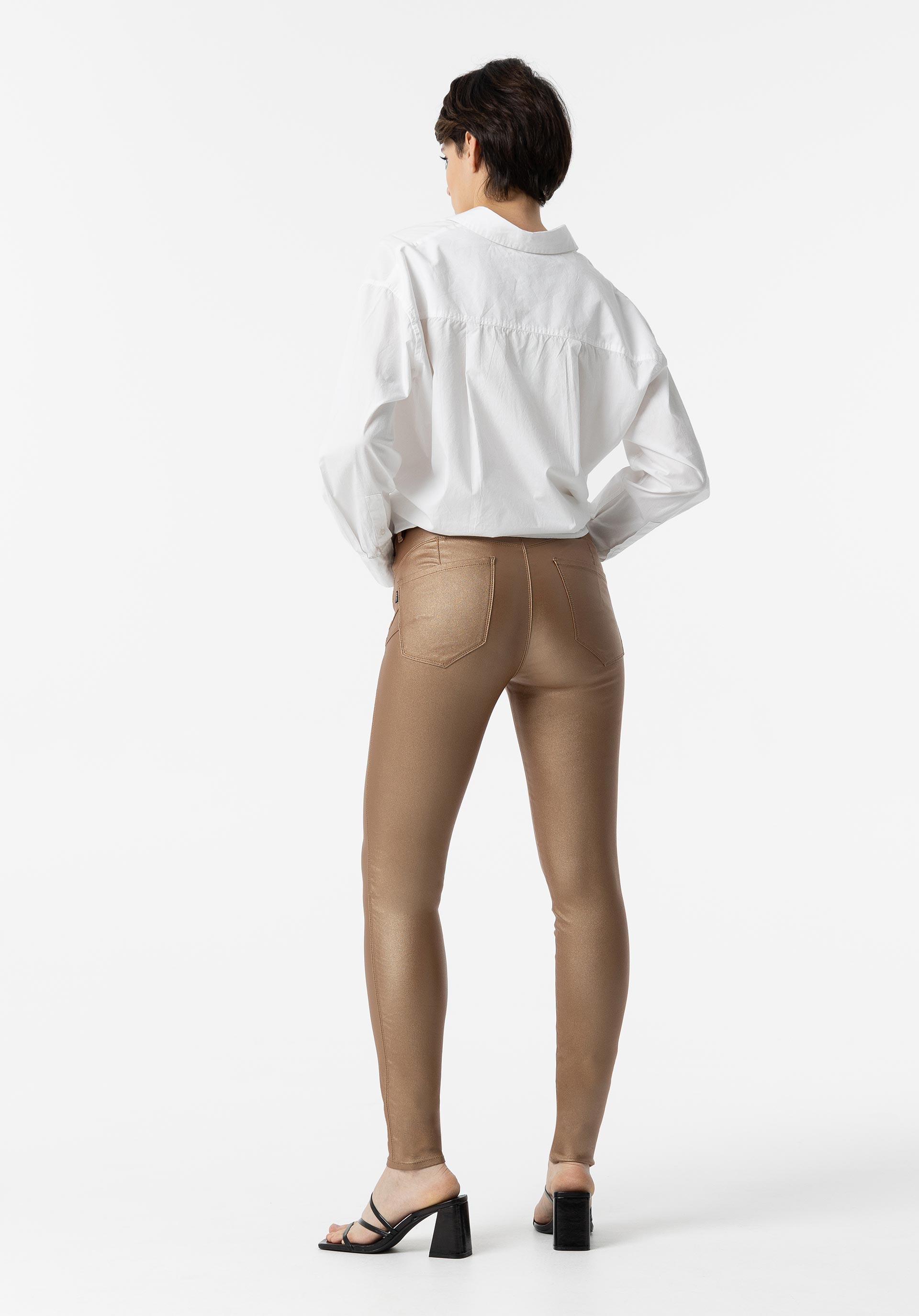 Calças Push-up Skinny Cintura Alta C/ Brilho