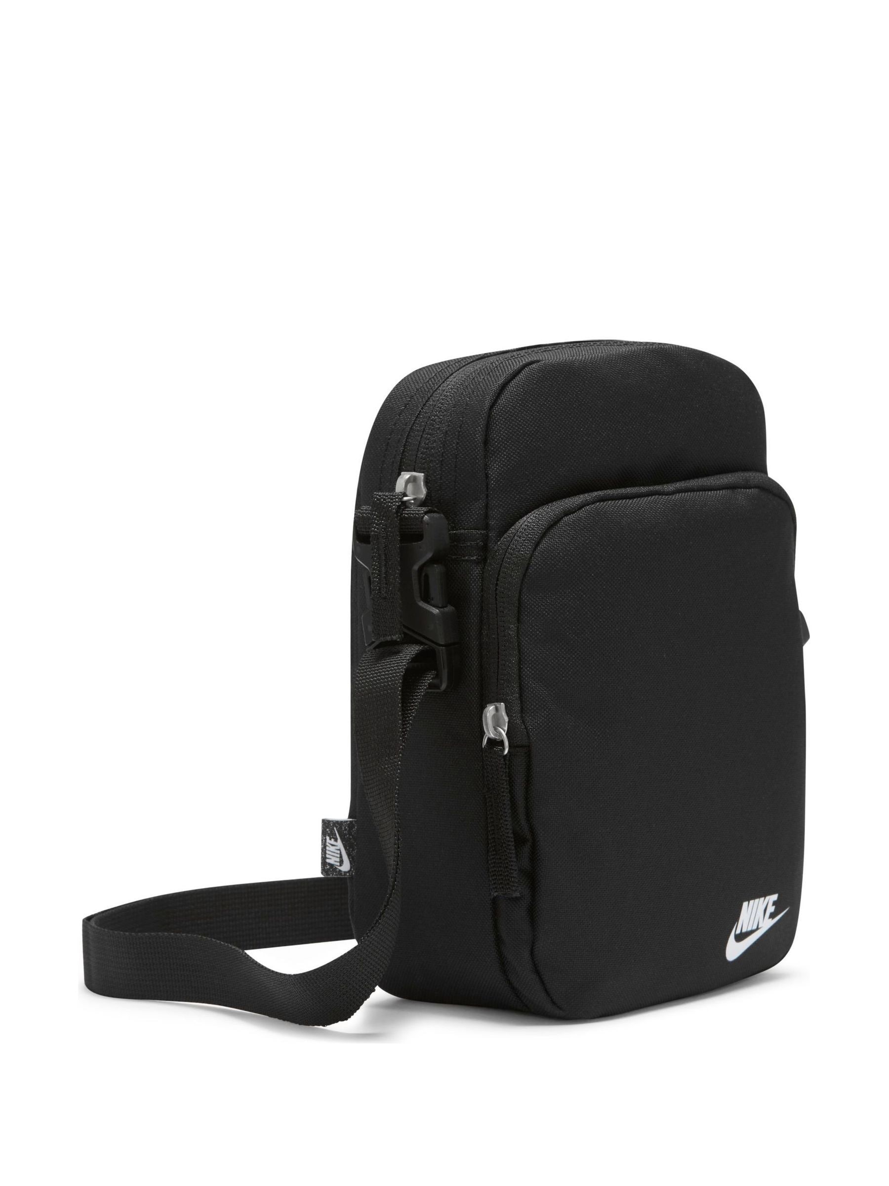 Nike Heritage crossbodytas