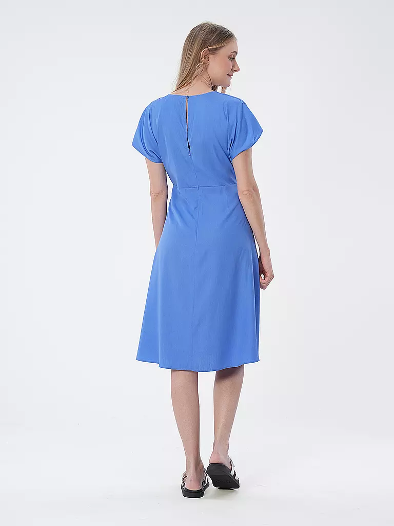 ARMEDANGELS Midikleid AALBINE hellblau