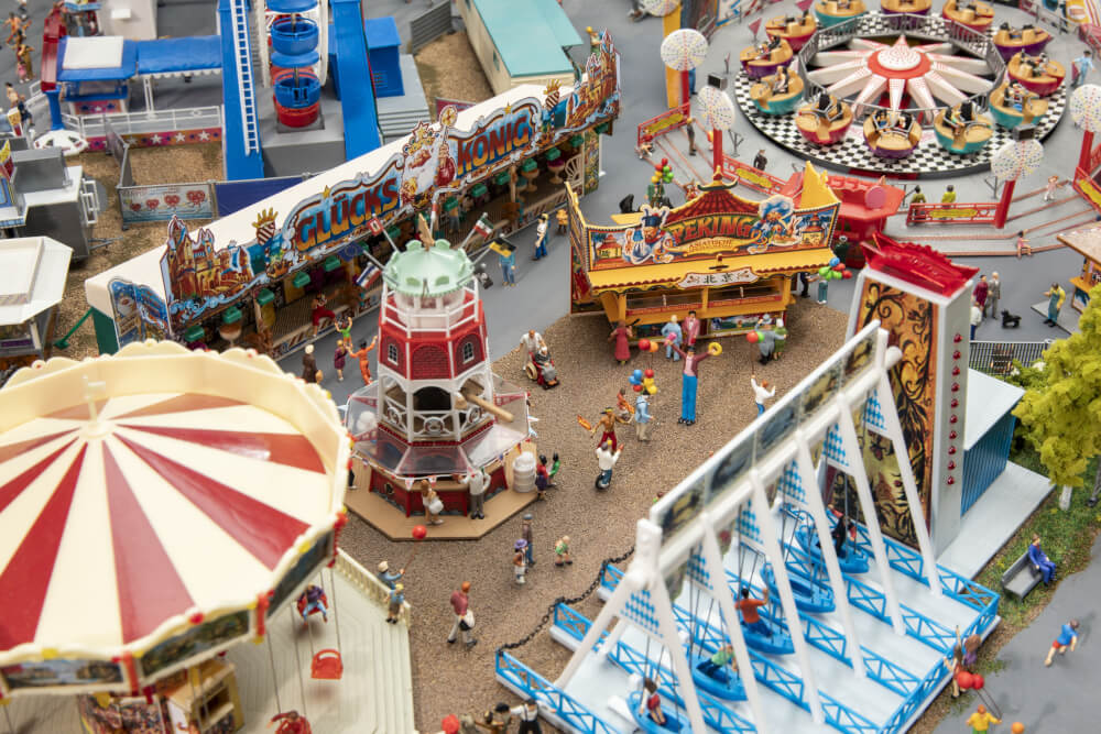 FALLER H0 Kirmes-Set Jahrmarktvergnügen