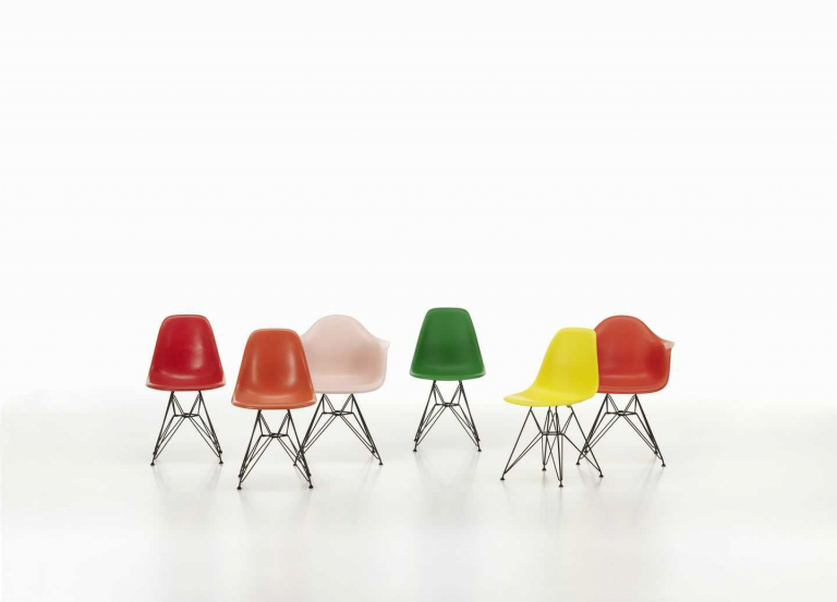 Vitra Eames DSX stoel zwart gepoedercoat onderstel, Light Grey