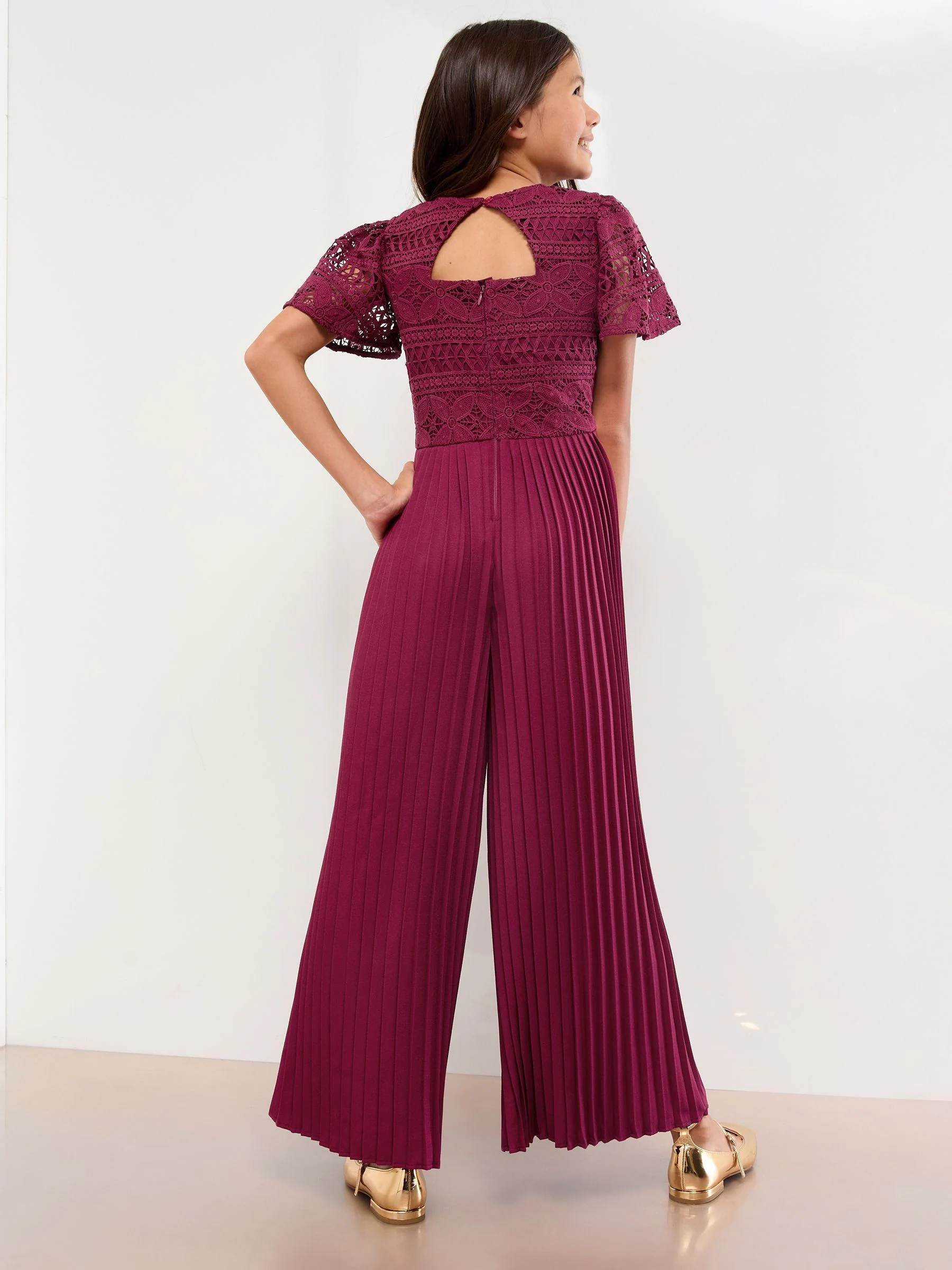 Bordeauxrood - Lipsy geplooide gelegenheids-jumpsuit met fladdermouwen (5-16jr)