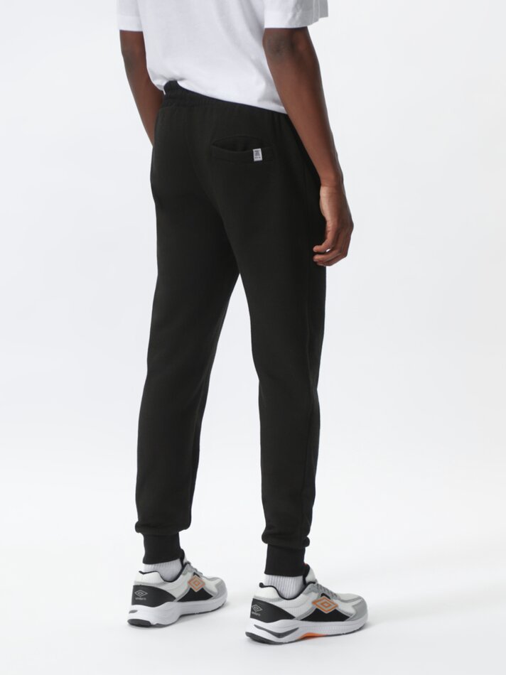 Calça jogger básica - Preta