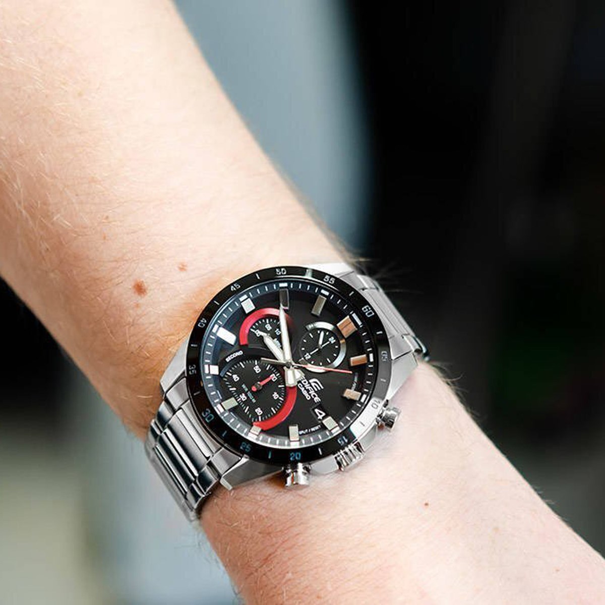 Montre Casio Edifice acier