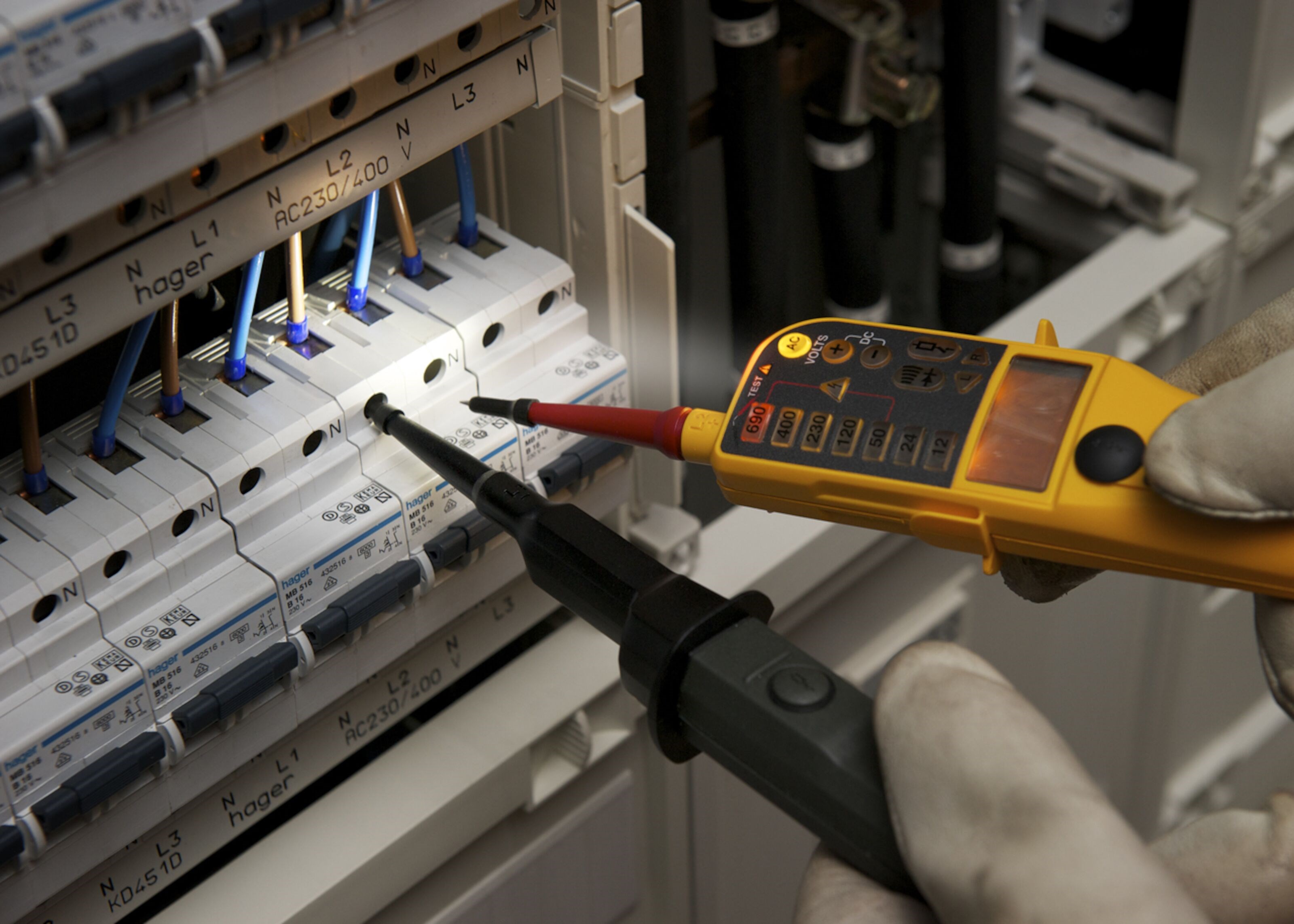 Fluke T150 Spennings- og kontinuitetstester