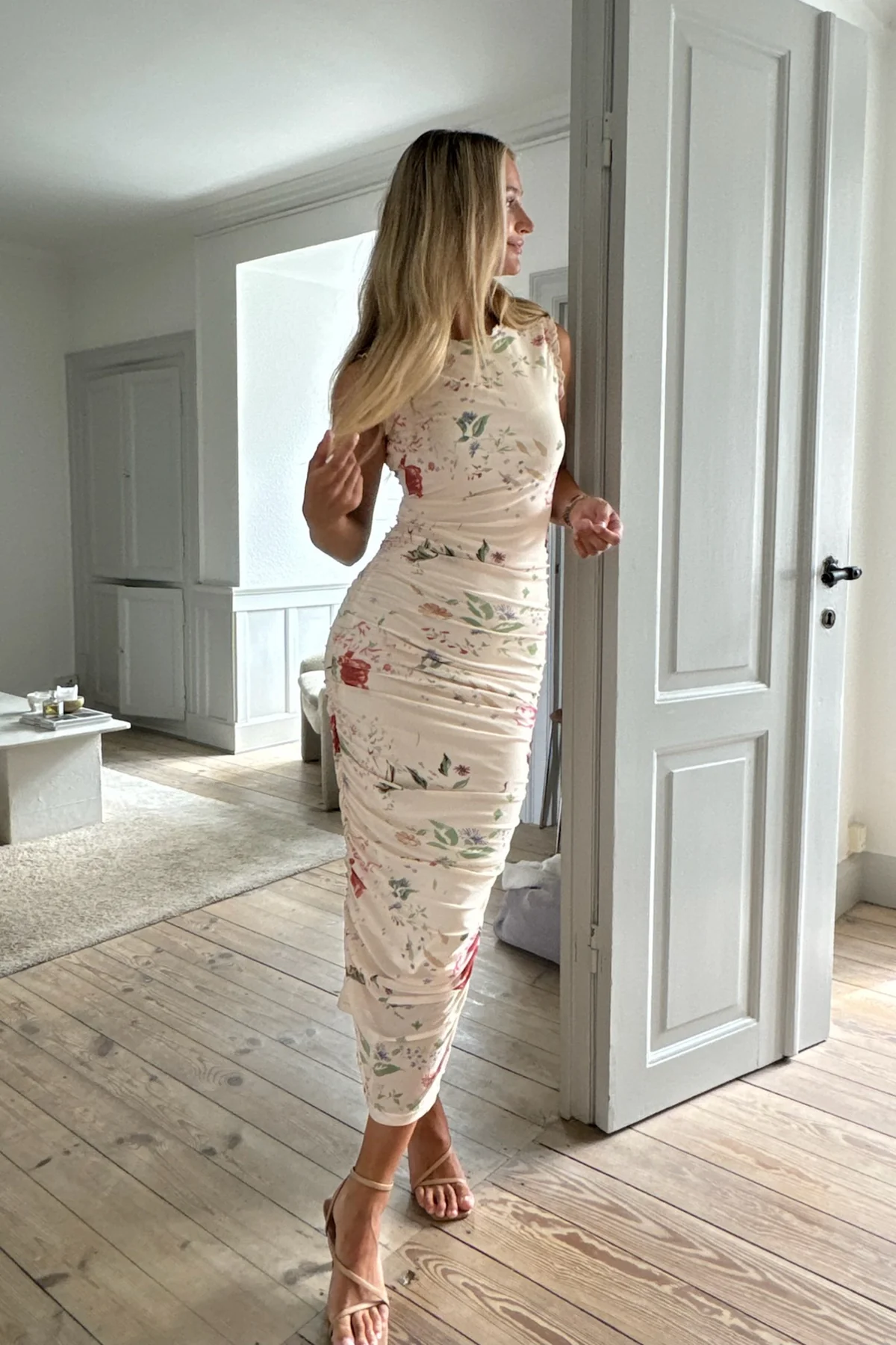 BYIC Miraic Mesh Dress bfp beige flower print