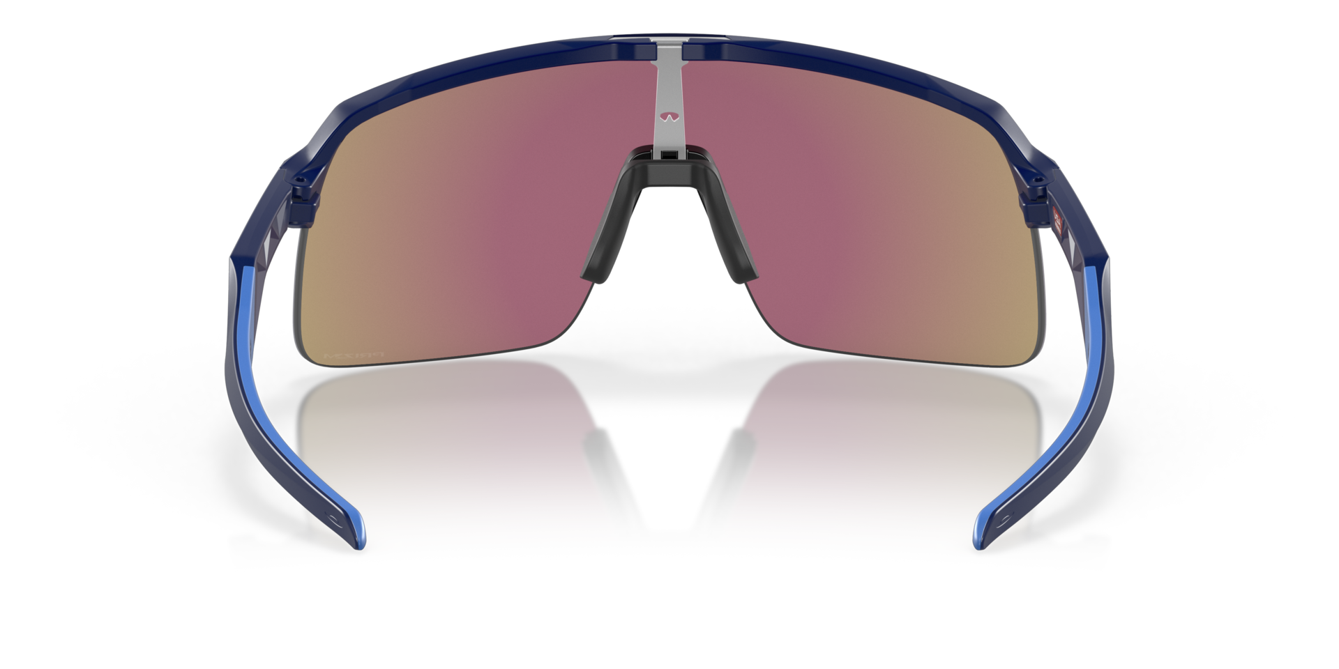 Oakley Sutro Lite Mtt Navy w/Prizm Sapphire Gir syklister en modig og allsidig stil som passer både på og av sykkelen