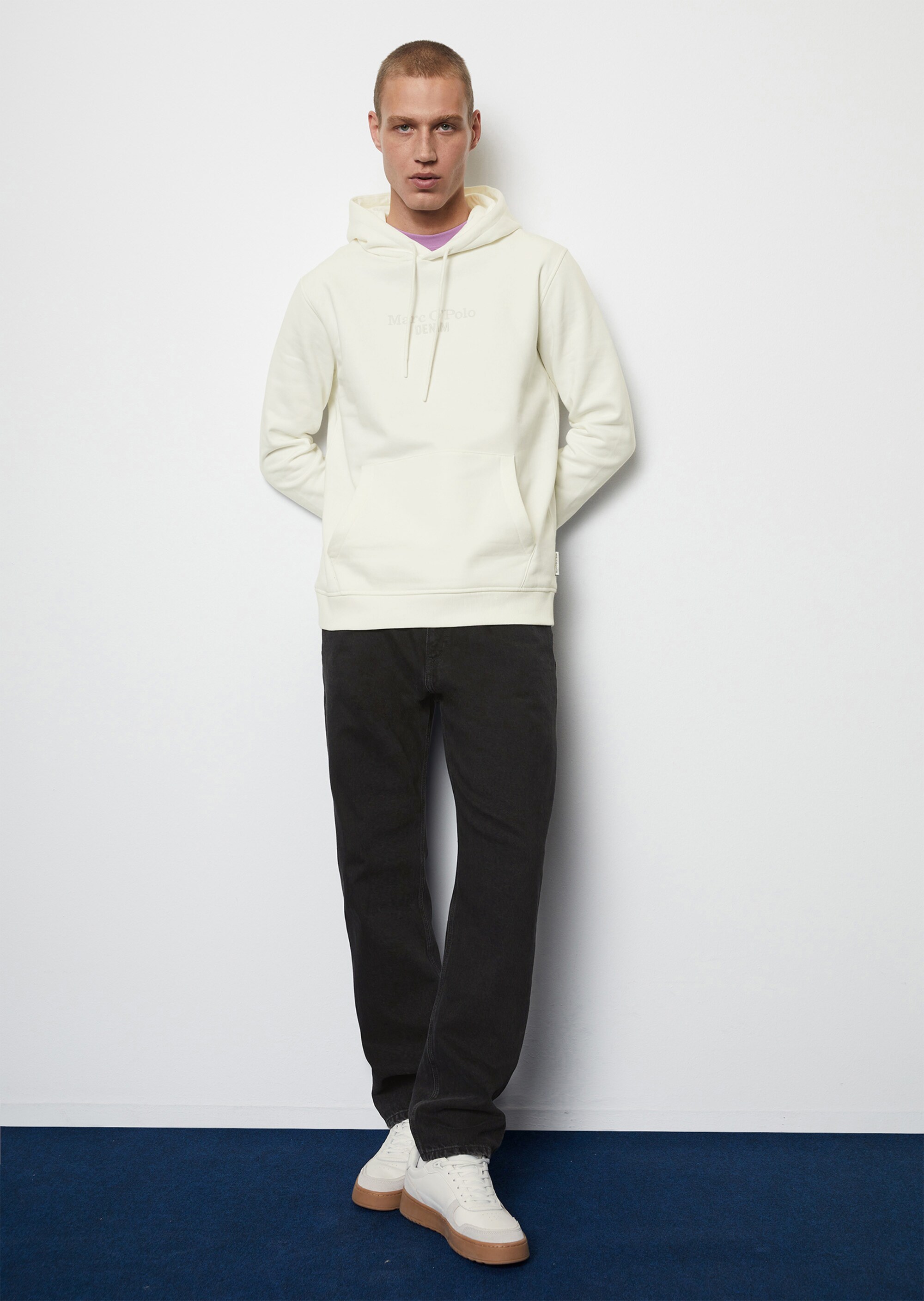 Hoodie relaxed aus hochwertiger Bio-Baumwolle