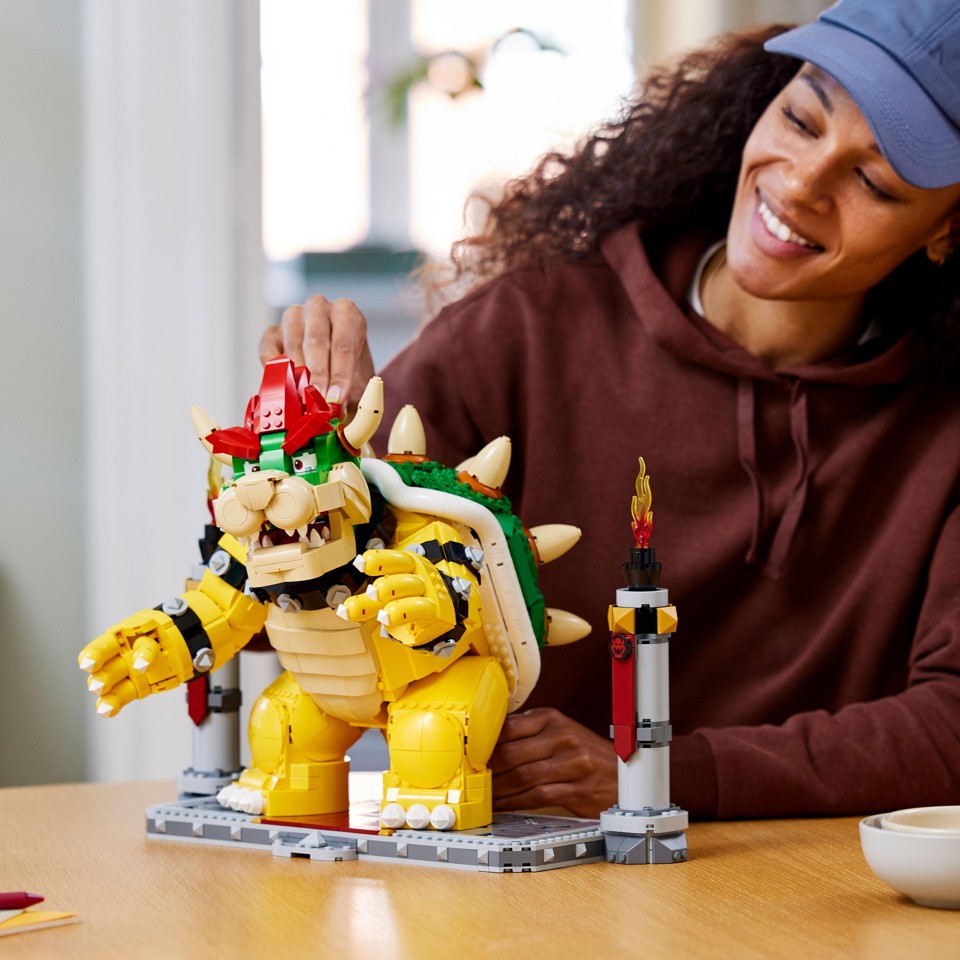 LEGO Super Mario - Den mægtige Bowser (71411)