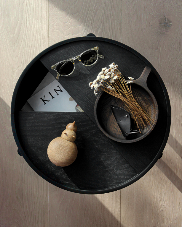 Woud Arc bijzettafel walnut