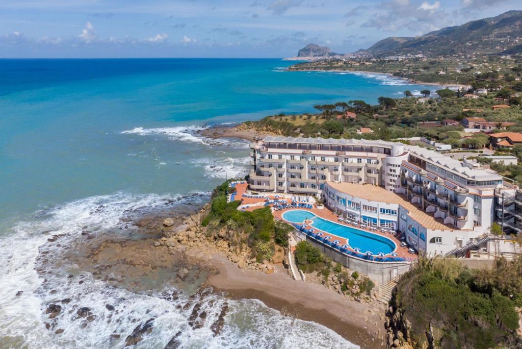 Fly & Go Carlton Riviera All Inclusive - Hotel