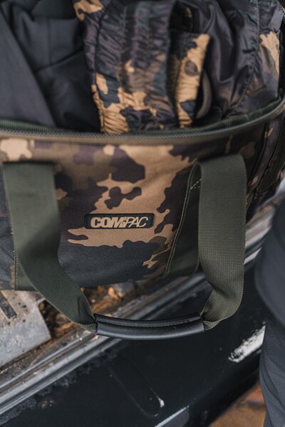 Sac de pêche Korda Compac Utility Bag Large Dark Kamo