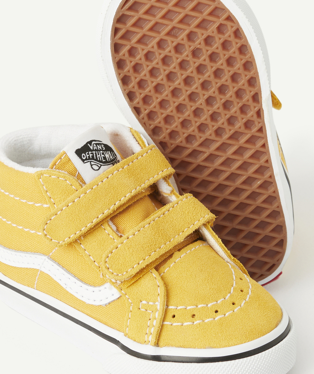 VANSbaskets montantes à scratchs bébé ski8-mid jaunes