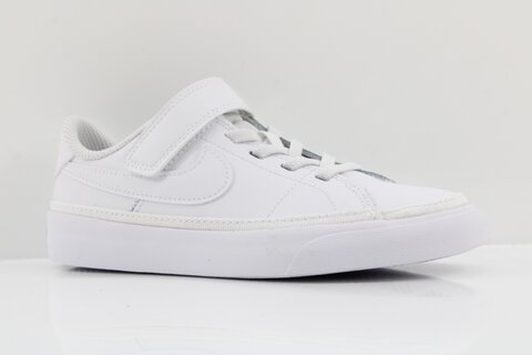 Nike Sneaker