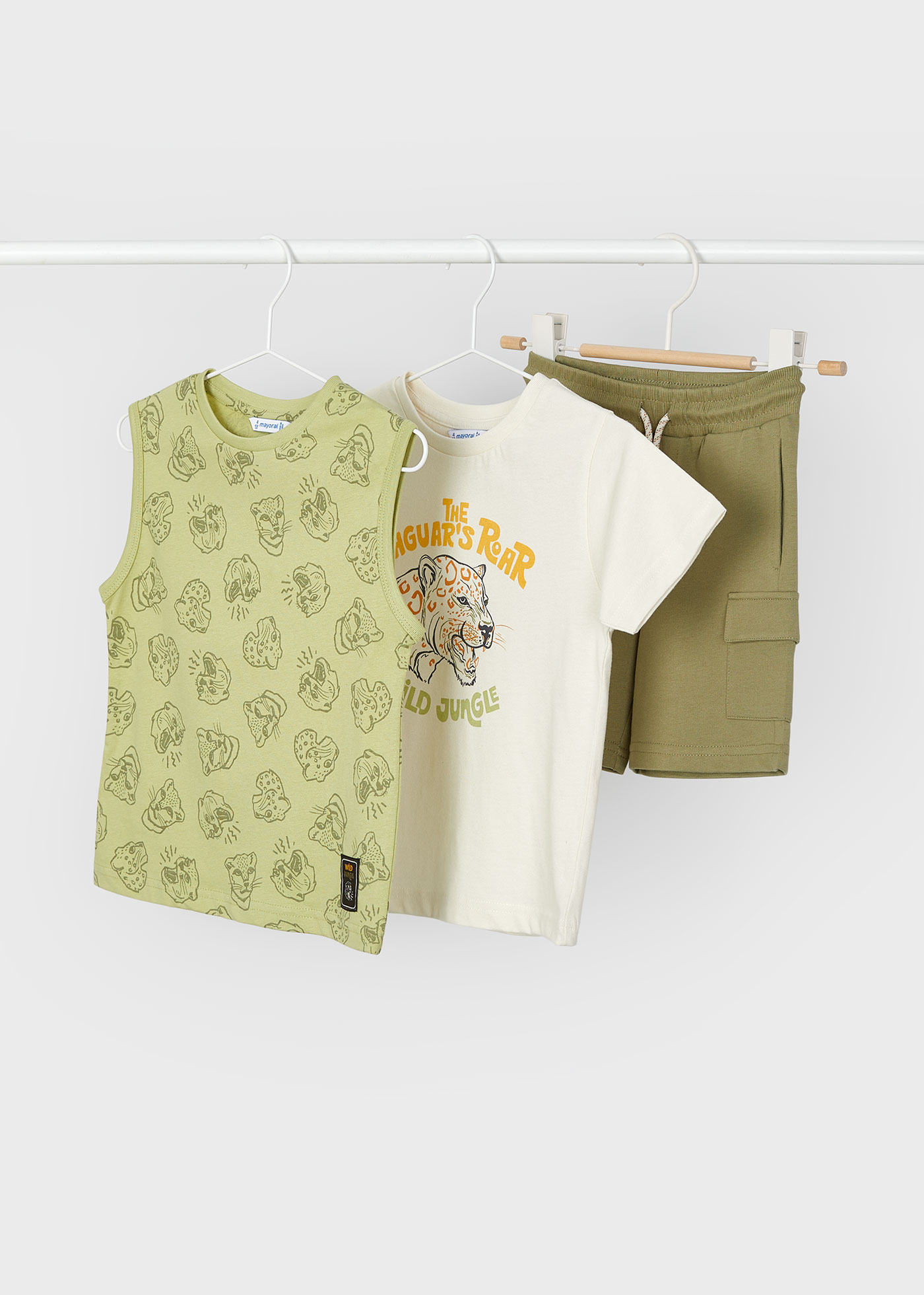 Conjunto esportivo de algodão Better Cotton de 3 peças para meninos