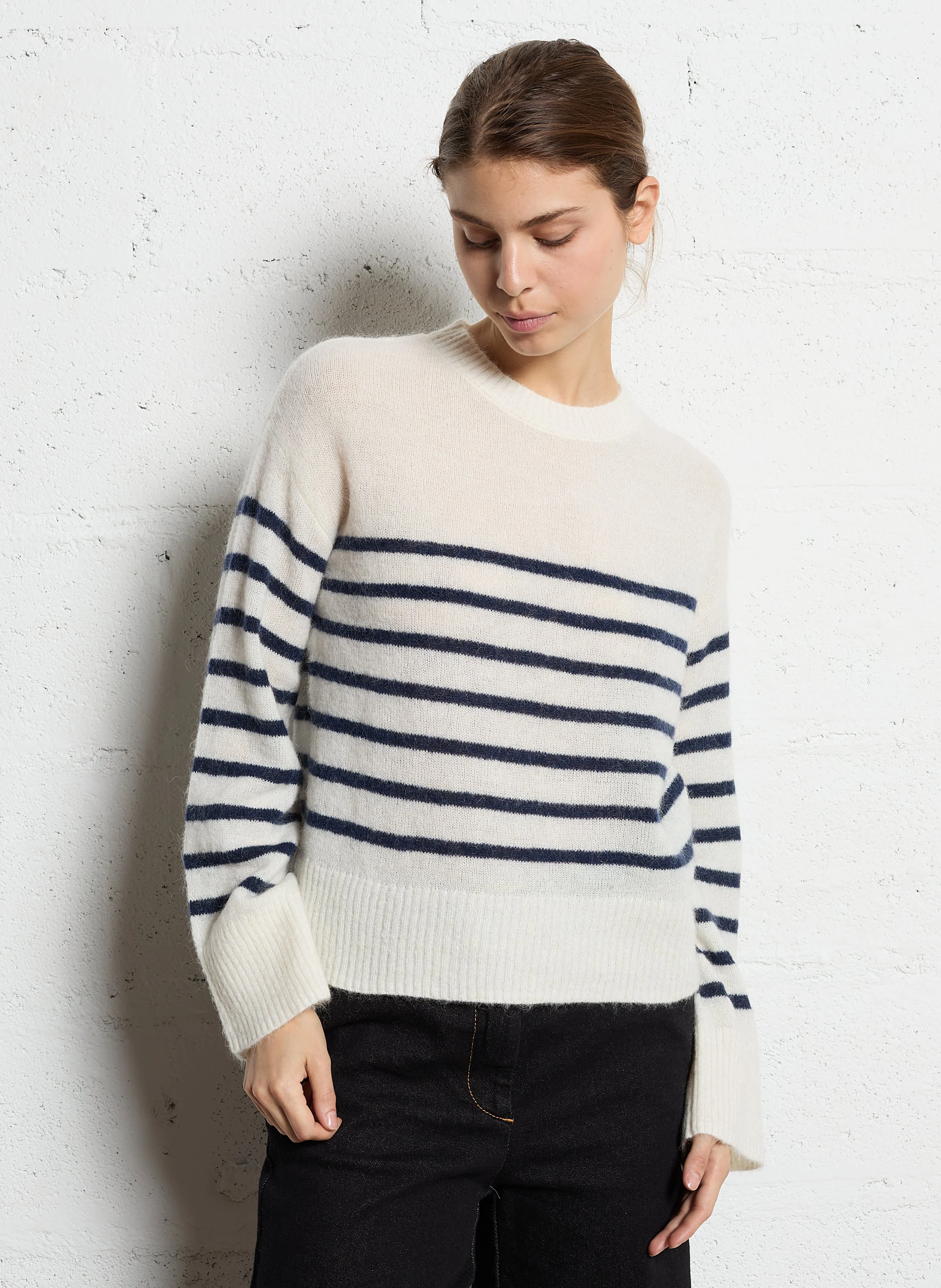 MICHELLE - Pull droit en maille à rayures | Blanc