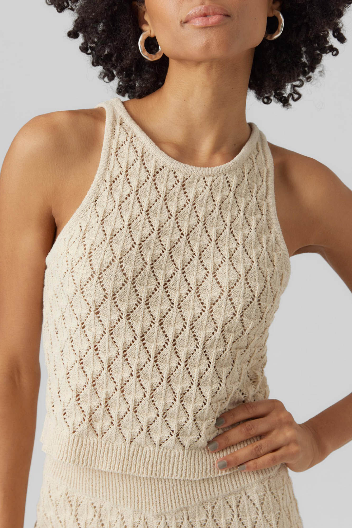 Top de crochê com decote halter - Cinza