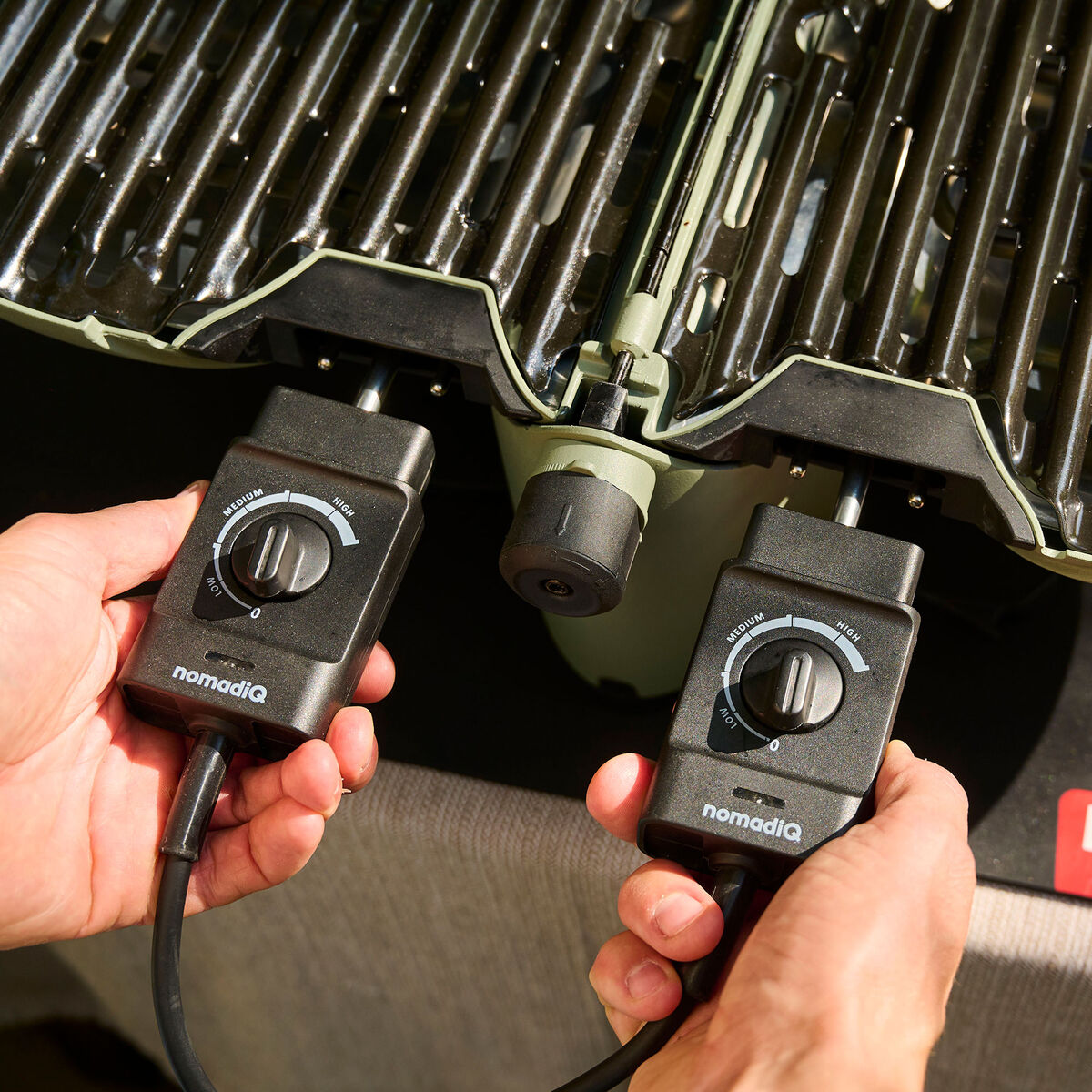 NomadiQ Bærbar elektrisk grill E-BBQ, grønn