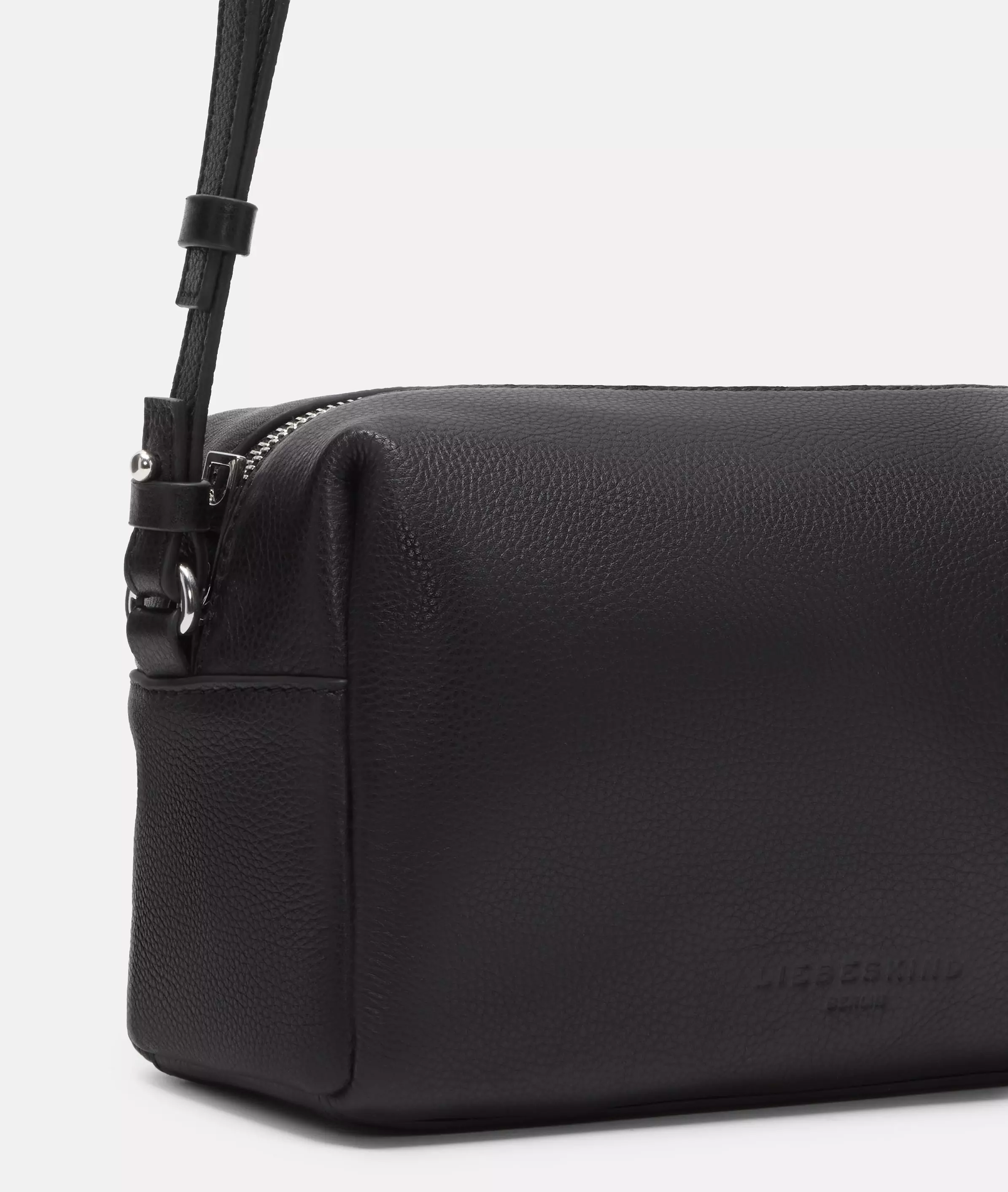 Hera II Crossbody S Handy crossbody bag made from cowhide