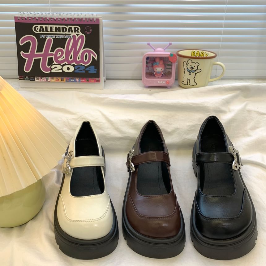 DURAC - Kunstleren Mary Jane Platform Schoenen met Vlindergesp