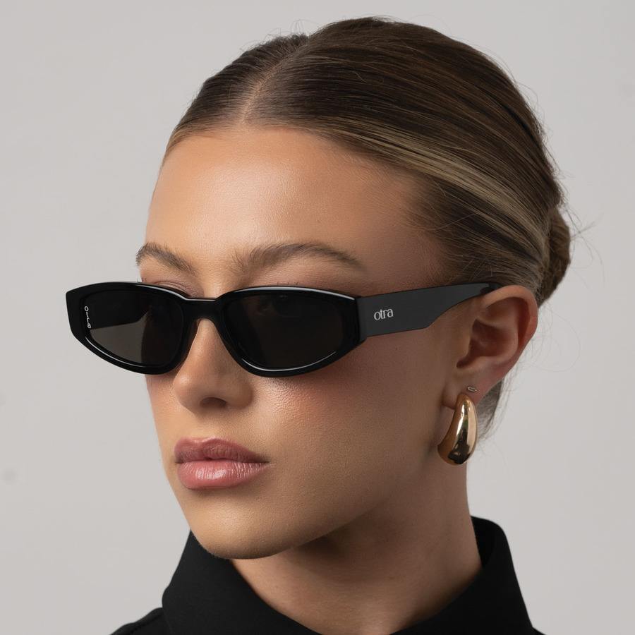 Otra Eyewear Kai Black/Smoke