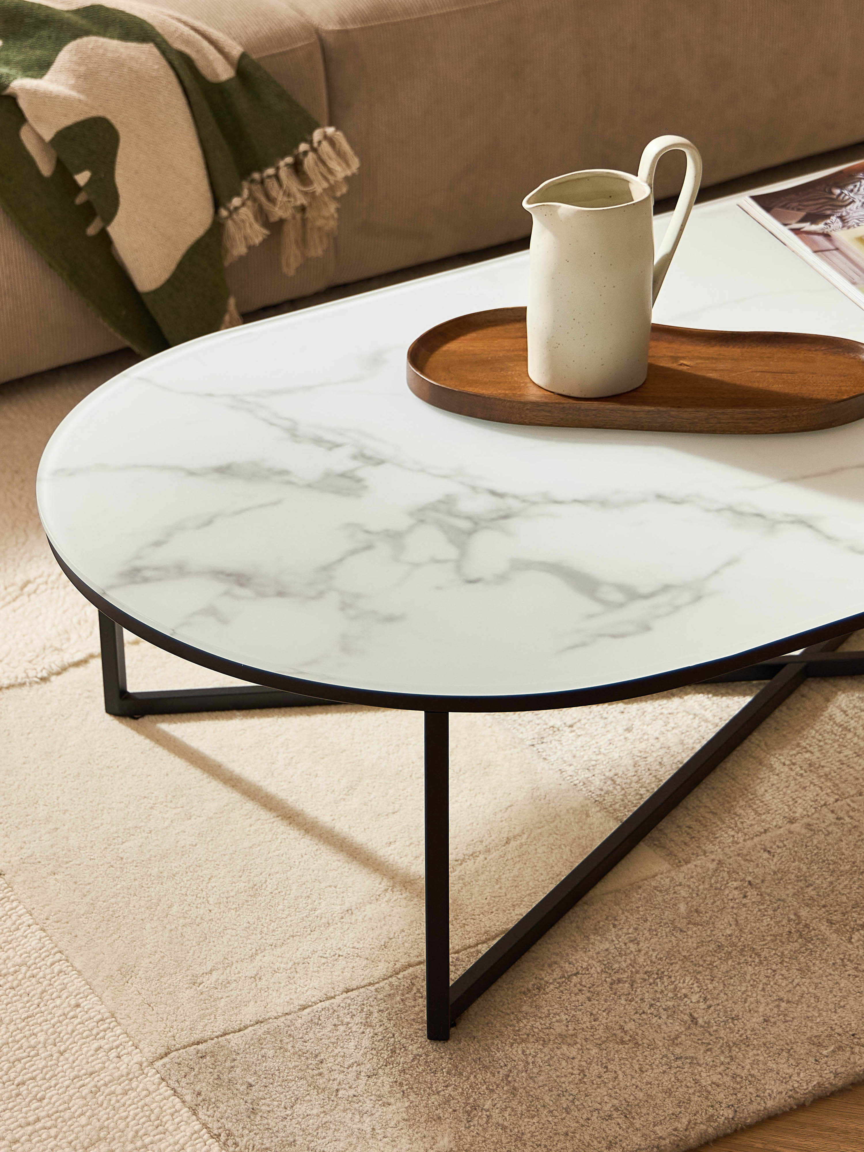 Ovale salontafel Antigua met glazen tafelblad in marmerlook