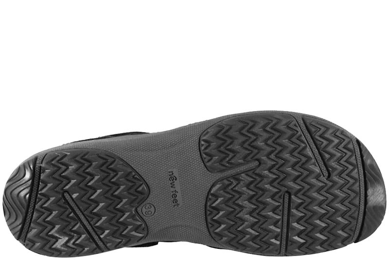 NEW FEET TRAVESKO I SORT PRÆGET SKIND