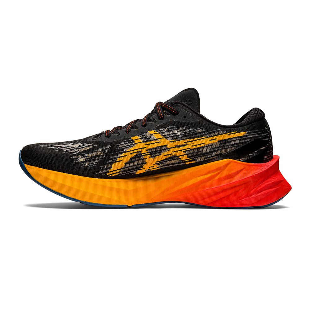 Asics NOVABLAST 3 - Chaussures running Homme black/amber