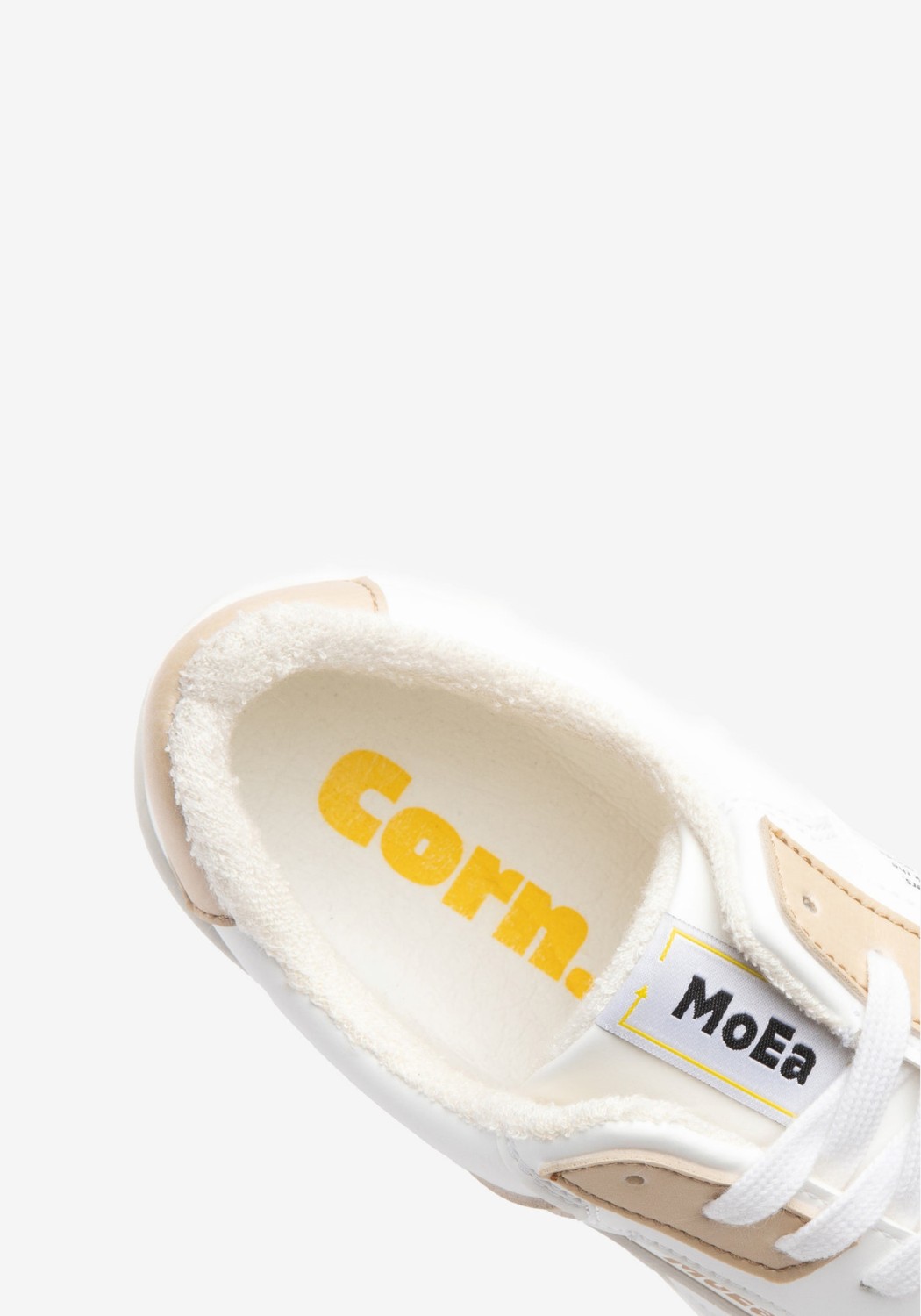 MoEa Gen1 Corn White & Beige