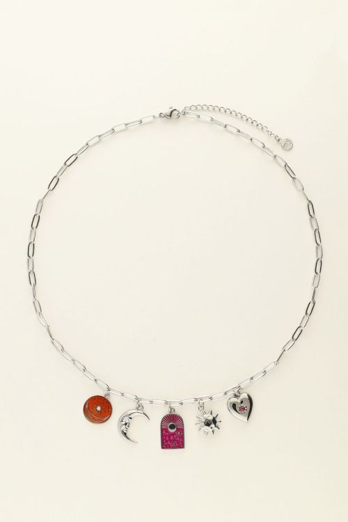 Mystic ketting met verschillende bedels