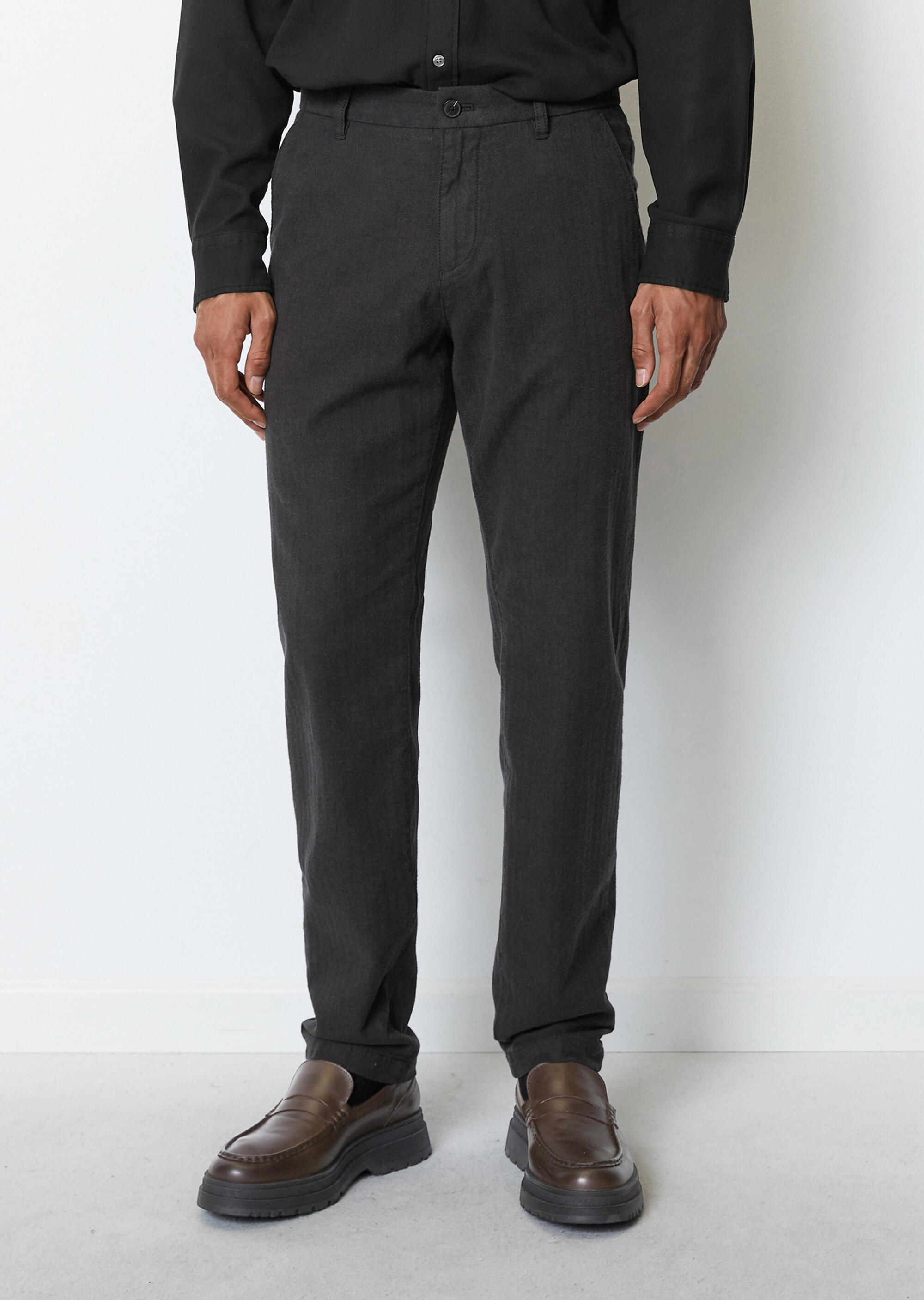 Hose Modell OSBY jogger tapered aus Bio-Baumwoll-Mix in Woll-Optik