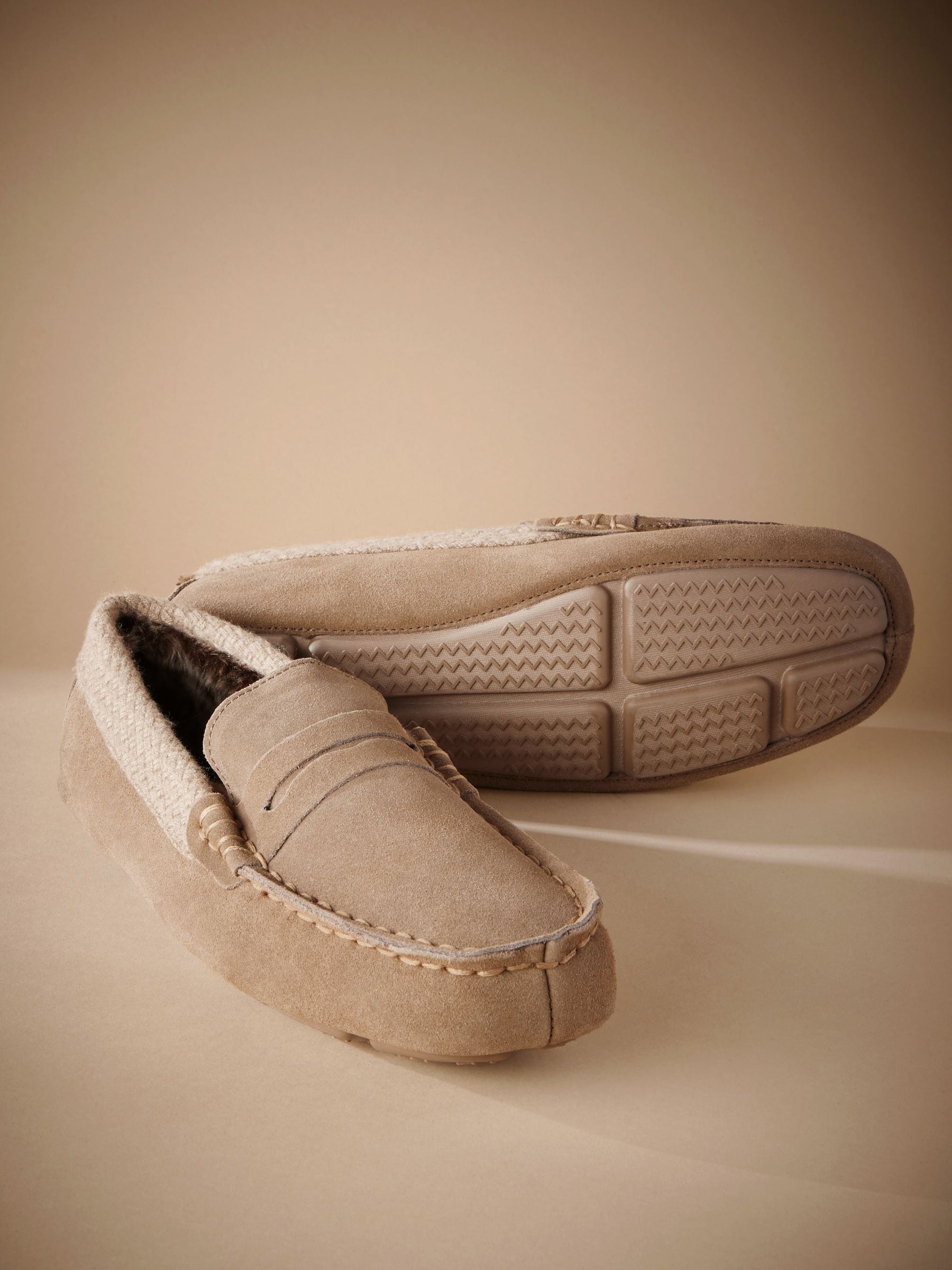 Taupe bruin - Signature Suede Fabric Trim Moccasin Slippers