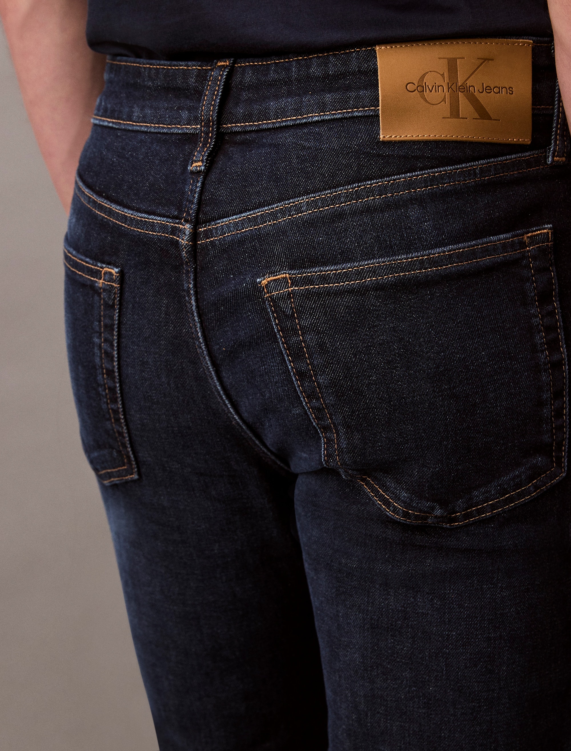Calvin Klein Jeans Slim-fit-Jeans »SLIM REBEL SAPPHIRE JEAN« in dezenter Waschung