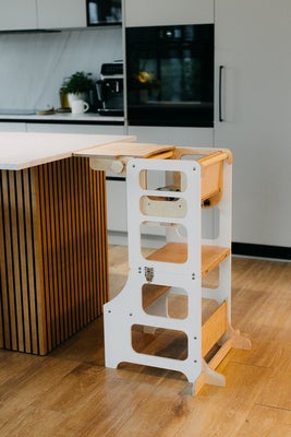 Duck Woodworks 3-i-1 Sammenleggbar Læringstårn med Matstol, Hvit